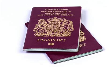 What is a biometric passport? e-Passports explained | AA Insurance