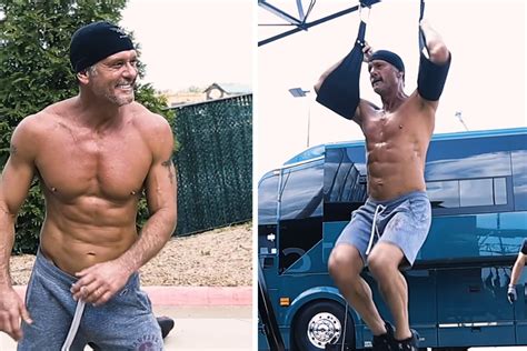 Tim McGraw's Intense Workout Routine Screams 'Dad Goals'