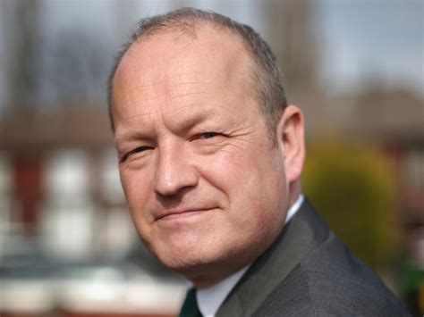 Simon Danczuk offers to meet up with teenager Sophena Houlihan to apologise over 'explicit text ...