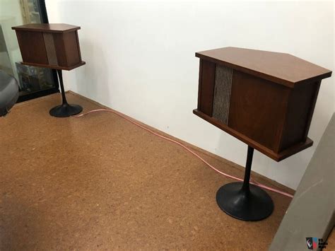 Bose 901 Series 1 Speakers, Tulip Stands & EQ Set Photo #1909038 - UK ...