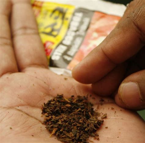 206 million Indians use smokeless tobacco: study - The Hindu