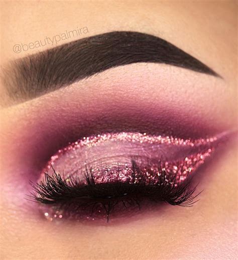 Pink Glitter Eye Makeup Looks | Saubhaya Makeup