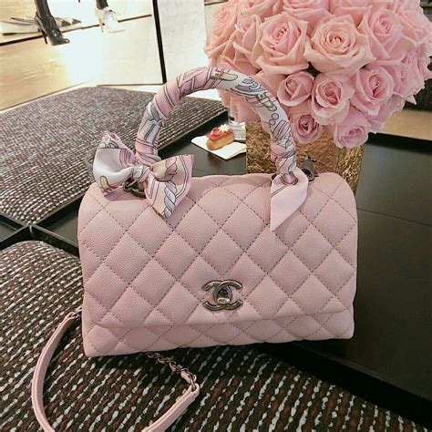 Pink Chanel Purse | semashow.com