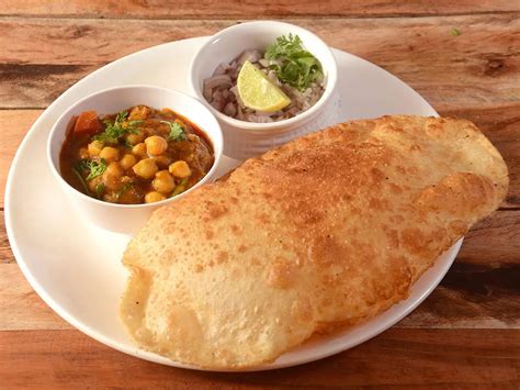 This is how Chole Bhatura came to India