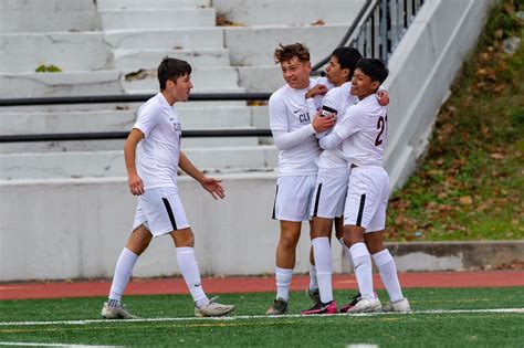 Tracking perfection: These 28 boys soccer teams are still unbeaten in 2020 - nj.com