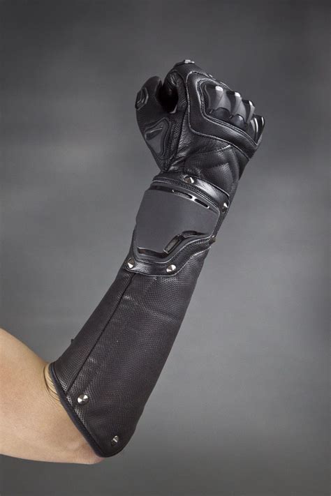 Ridgeback Armored Gauntlets - Verillas Tactical Armor, Tactical Wear, Armor Clothing, Tactical ...