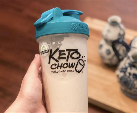 The Best Keto-Friendly Meal Replacement Shakes: 7 Brands to Try