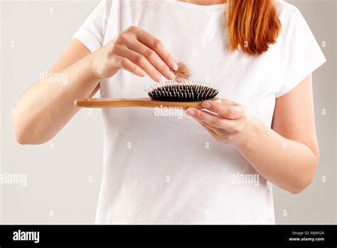 Tuft of hair hi-res stock photography and images - Alamy