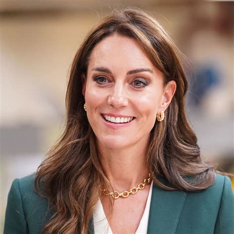 Kate Middleton Looks Stylish As Ever In A Tan Blazer And Wide-Leg Pants