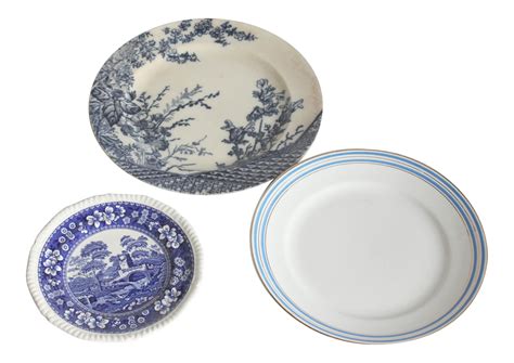 Vintage China Blue Plates - Set of 3 | Chairish