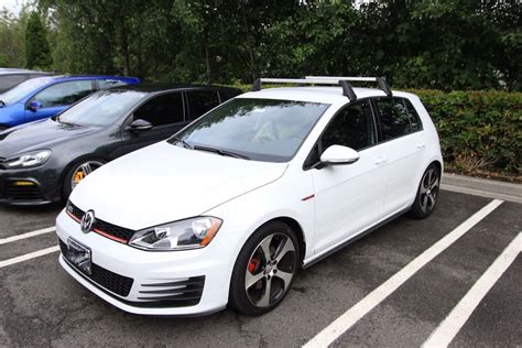 Things to Love and Hate About the Volkswagen Golf GTI: Long-Term Review ...