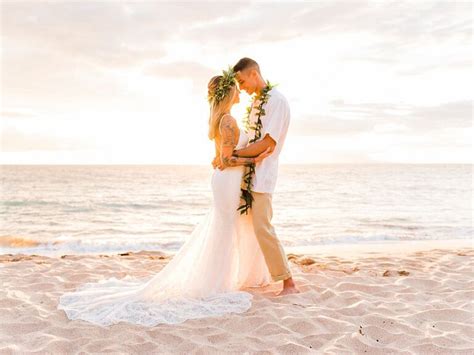 Hawaii Weddings 101: Everything You Need to Know