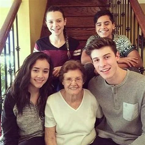 Familia Mendes ️ | Shawn mendes family, Shawn mendes, Shawn