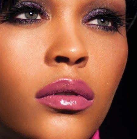 Makeup Tricks, Party Makeup Tips, Makeup Ideas, Lipstick For Dark Skin, Dark Skin Makeup, Eye ...