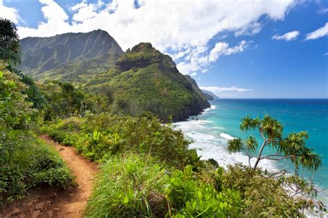 25 Amazing Hidden Gems in Hawaii - The Crazy Tourist