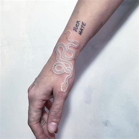 white snake | Dövme fikirleri, Tattoo, Dövme tasarımları