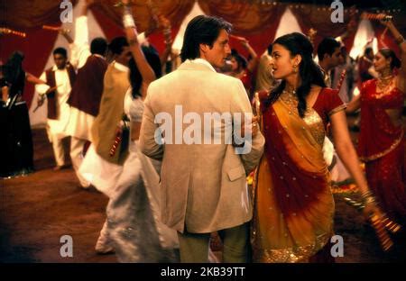 Aishwarya Rai and Martin Henderson - Bride and Prejudice Premiere Stock ...