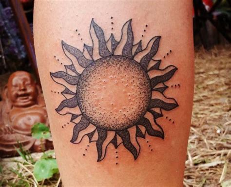 Sun Tattoos - 25 Ideas, Meaning & Tattoo Designs #designs #ideas # ...