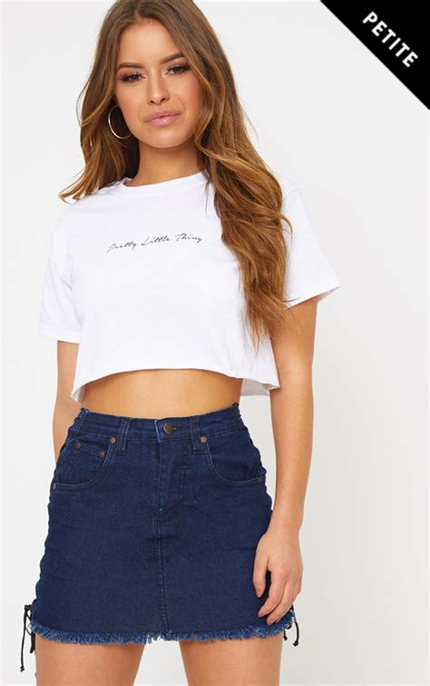 PRETTYLITTLETHING Petite White Slogan Cropped T-Shirt | Cropped tee ...