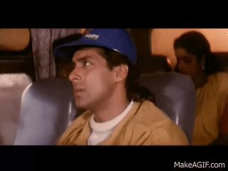 Andaz Apna Apna (Bus Scene).mpg on Make a GIF