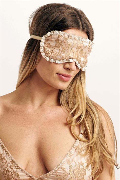 Silk sleep masks | Pink ruffled sleepmasks – Angela Friedman