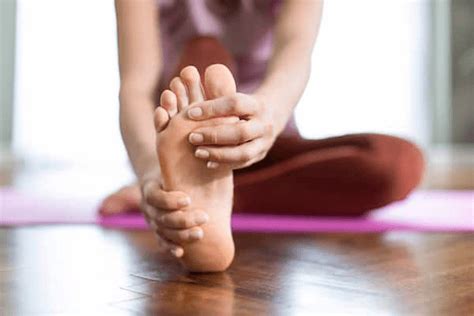 9 Toe Yoga Exercises and Their Benefits - Breathing Deeply