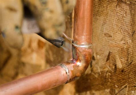 10 Simple Steps to Braze Copper Pipe (Extended Tips)