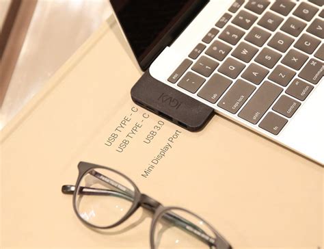 20 Awesome Accessories for Your New MacBook - Hongkiat