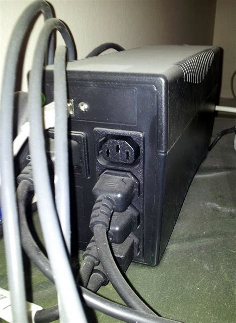 Hacking Standard Outlets Into My UPS | The Ostrich