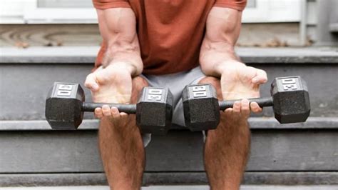 How To Do Dumbbell Wrist Curls for Your Forearms