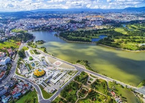 Dalat travel guide: full experiences with useful travel tips