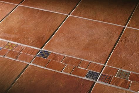Terracotta effect floor tiles bronze - Glazed porcelain stoneware -... | Pavimentare a ...