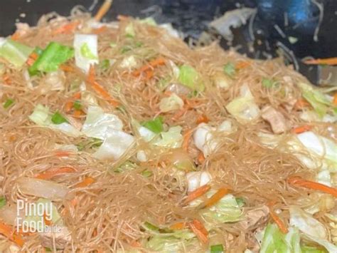 What Is The Difference Between Pancit Bihon And Pancit Canton? | Pinoy Food Guide