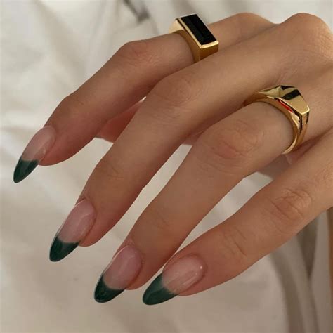 @pachdasilva in 2021 | Green acrylic nails, Almond acrylic nails, French tip acrylic nails