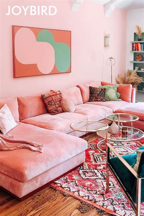 Living Room Inspo, Home Living Room, Velvet Couch Living Room, Pink ...