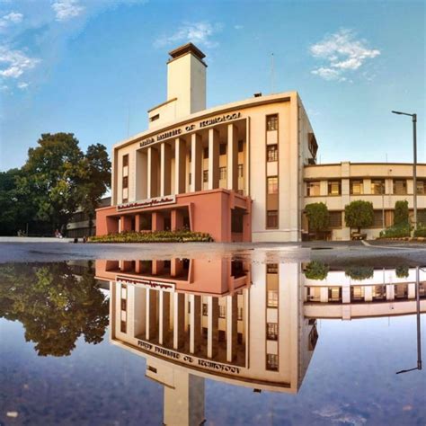 72 Years of IIT Kharagpur; The First Premiere Institute Of Independent India