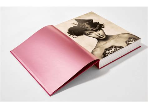 Coffee table book - Naomi Campbell - Wilhelmina Designs