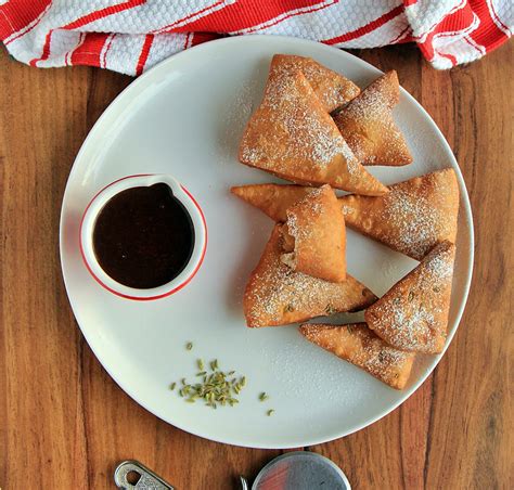 Kenyan Doughnuts - Mandazi - Aroma and Essence