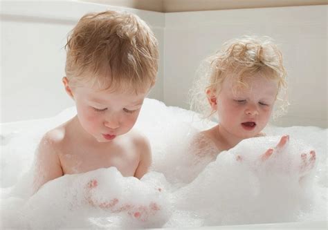 26 Best Bubble Bath for Kids: Reviews & Guide 2021