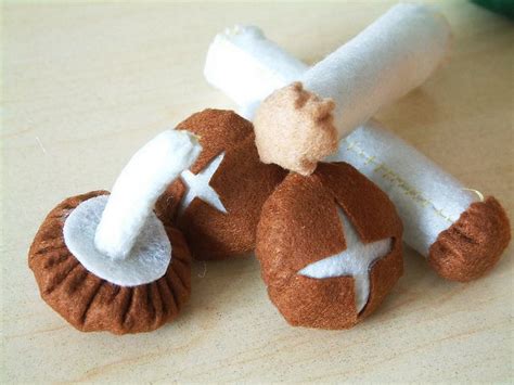 Free felt pattern-Mushroom 10 | Felt mushroom, Felt diy, Stuffed mushrooms