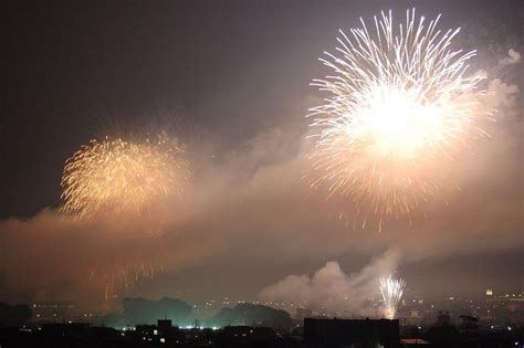 ODAWARA SAKAWA RIVER FIREWORKS - All You Need to Know BEFORE You Go