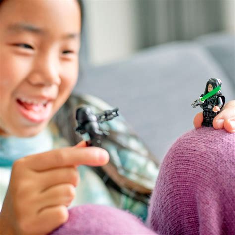 LEGO - Star Wars TM Ataque del soldado oscuro 75324