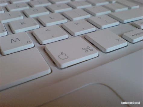 Purported photos of new iMac keyboard stir debate | AppleInsider