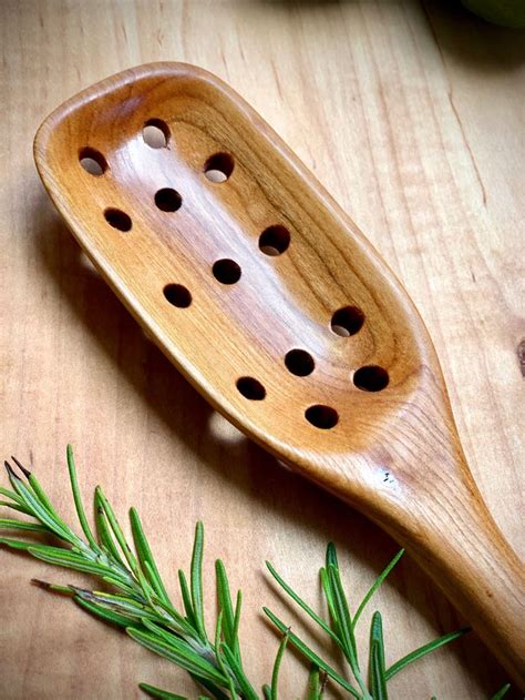 Slotted Cooking Spoon | Wood spoon carving, Wooden spoon carving, Wood utensils