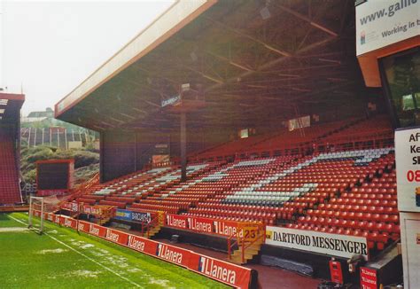 Extreme Football Tourism: ENGLAND: Charlton Athletic FC