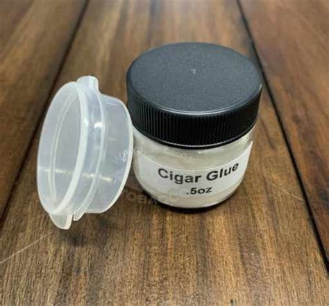 Cigar Glue .5oz | Whole Leaf Tobacco