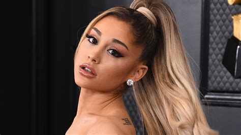 Ariana Grande Brought Back Her Iconic Ponytail and Fans Are Excited ...