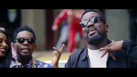 Patoranking - No Kissing Baby ft. Sarkodie (Official Video) - YouTube