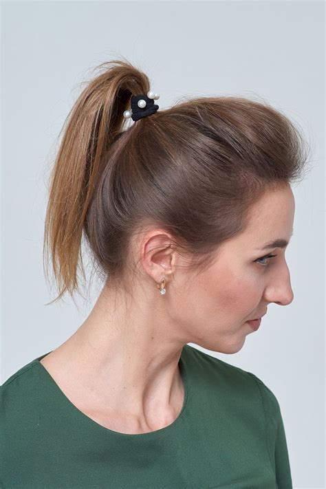 Free How To Do A Side Bun With Short Hair For Bridesmaids - The ...