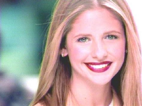 SMG in Maybelline Commercial - Sarah Michelle Gellar Image (6413040) - Fanpop